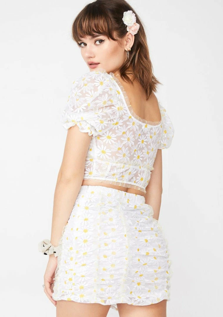 Wholesale π For Love & Lemons Bottoms Brulee Daisy Mini π Skirt π 4 For Love & Lemons Bottoms Brulee Daisy Mini Skirt