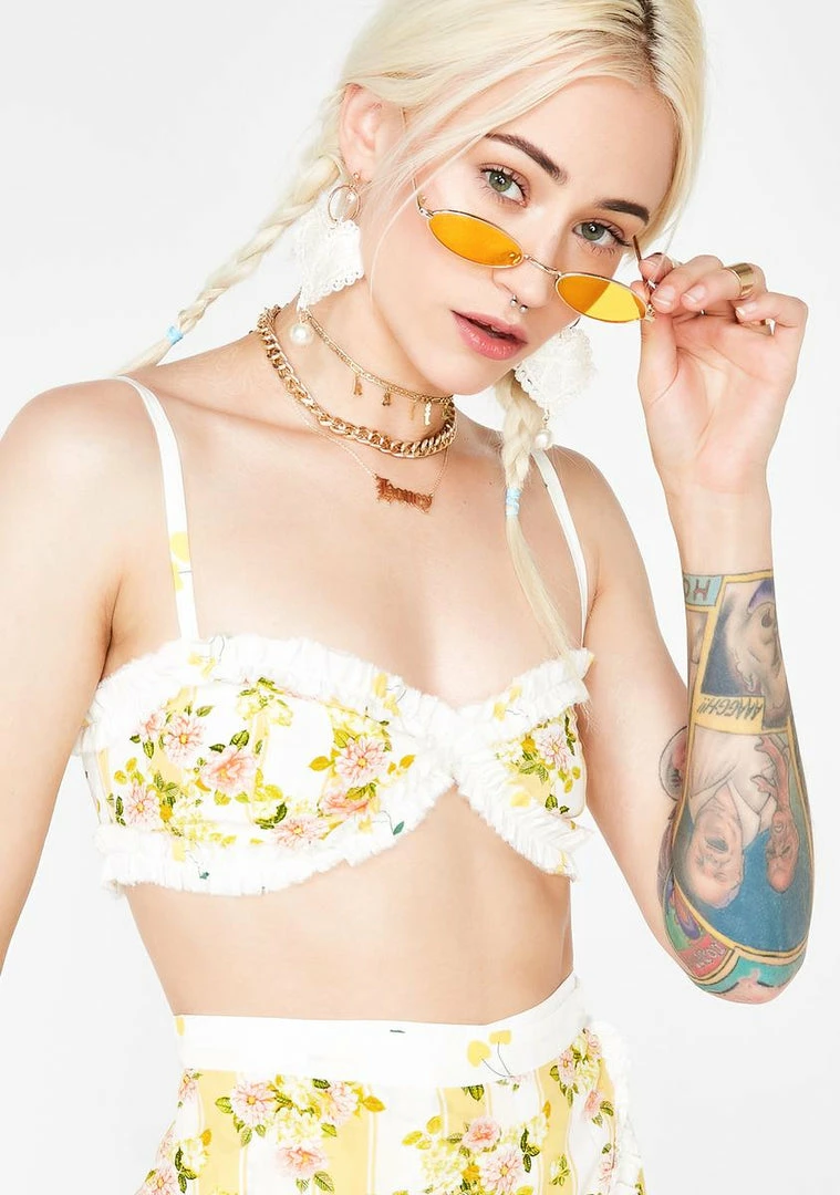 Best Pirce βοΈ For Love & Lemons Tops Atlanta Crop Top π 2 For Love & Lemons Tops Atlanta Crop Top