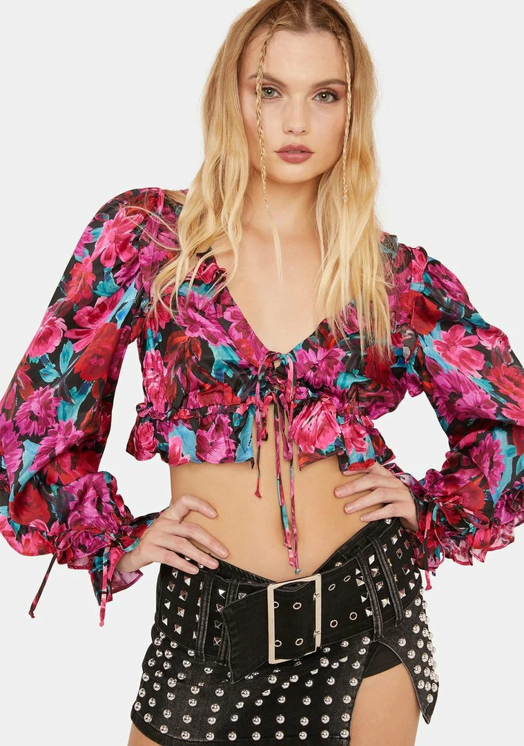 Best deal 𧨠For Love & Lemons Tops Scarlett Ruffle Crop Top ⨠1 For Love & Lemons Tops Scarlett Ruffle Crop Top