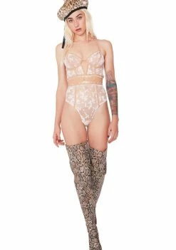 Budget π For Love & Lemons Lingerie & Sleepwear Rosebud Embroidery Bodysuit π 9 For Love & Lemons Lingerie & Sleepwear Rosebud Embroidery Bodysuit