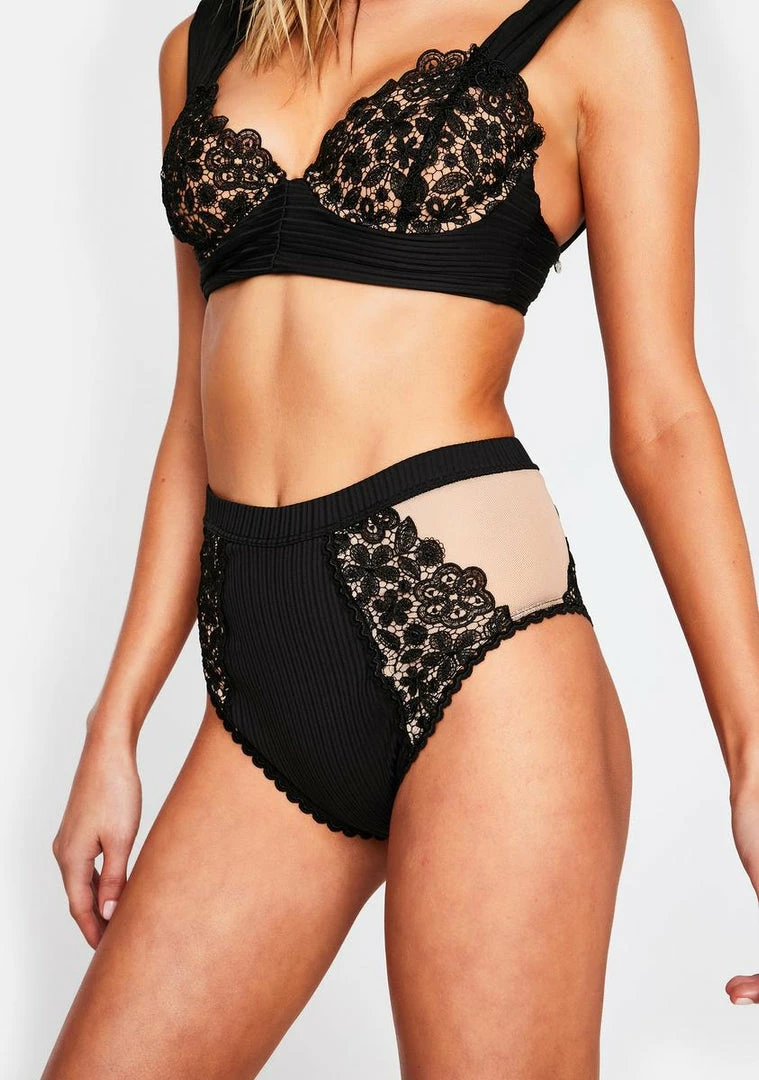 Deals β For Love & Lemons Daisy Lace Hi Cut π Bikini Bottoms π 1 For Love & Lemons Daisy Lace Hi Cut Bikini Bottoms